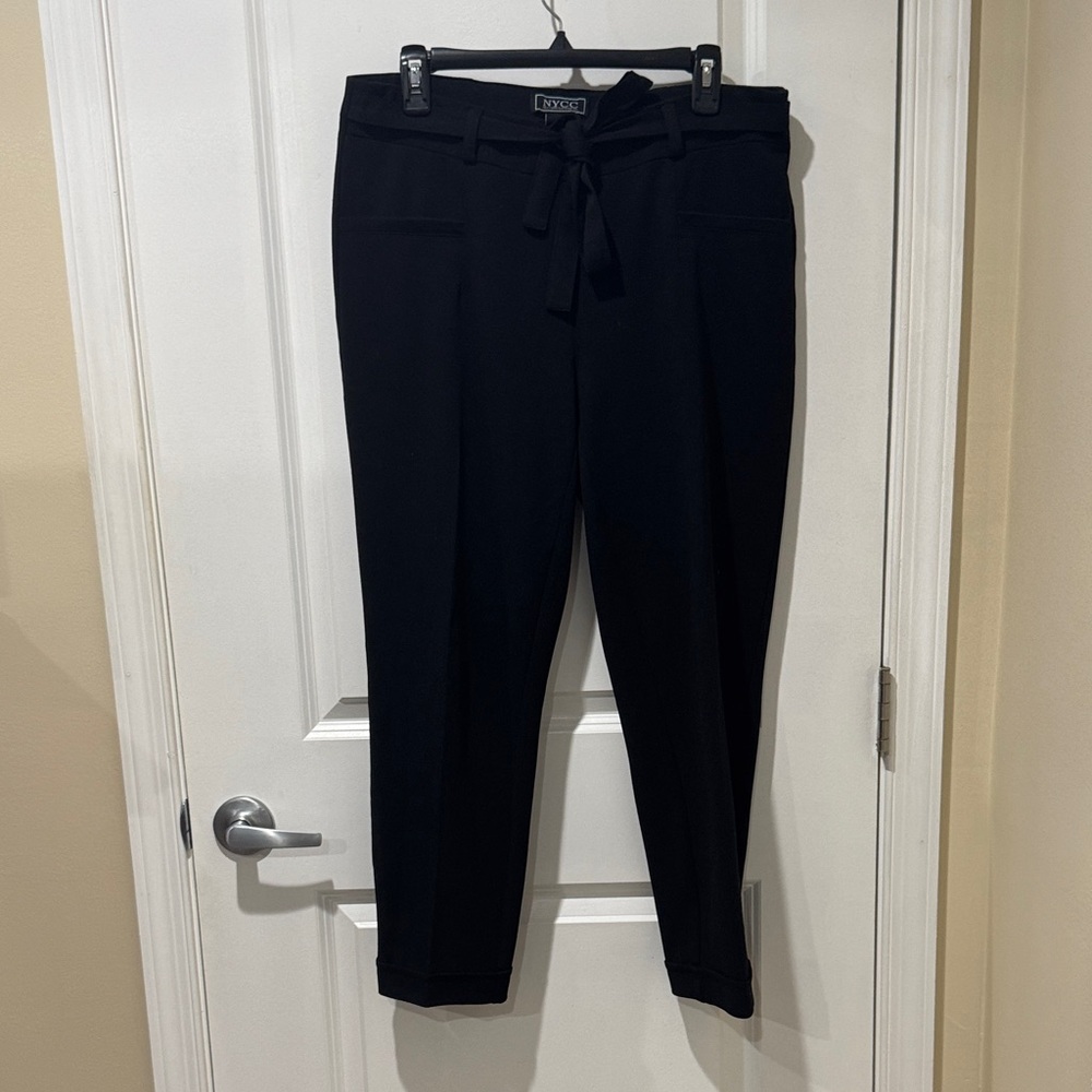 Elegant Black Ankle Pants